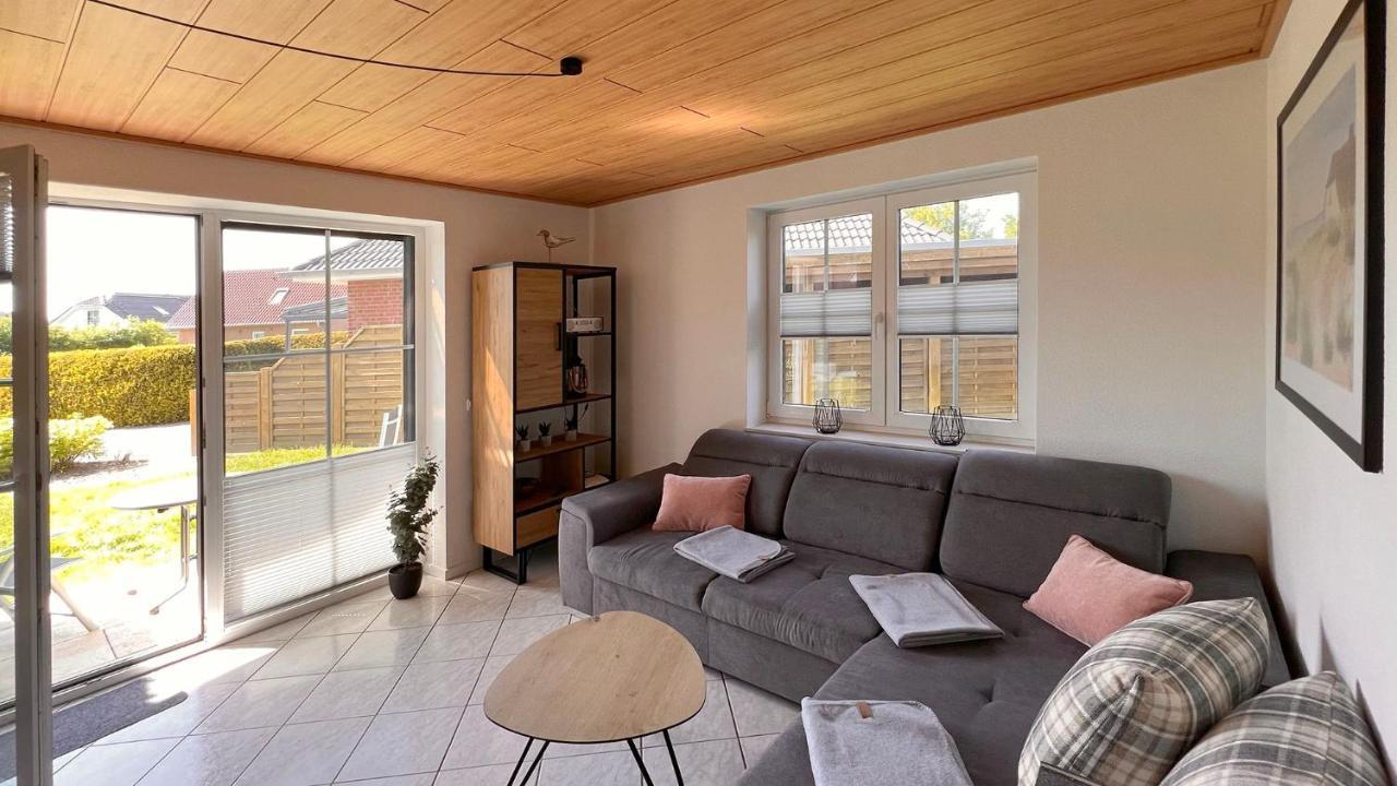 Ferienwohnung Am Sonnenstrahl Dorumer Neufeld Luaran gambar