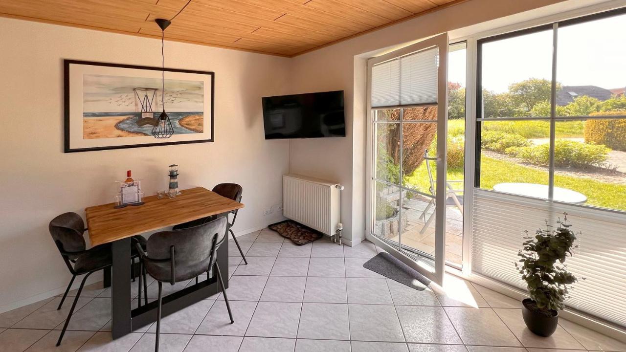 Ferienwohnung Am Sonnenstrahl Dorumer Neufeld Luaran gambar